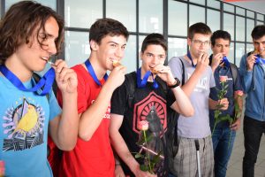 Прибраха се шампионите ни от Балканската олимпиада по математика