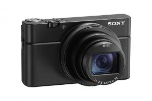 Sony пуска компактен фотоапарат Cyber-Shot RX100 VI с ZEISS вариообектив и най-бързия автоматичен фокус