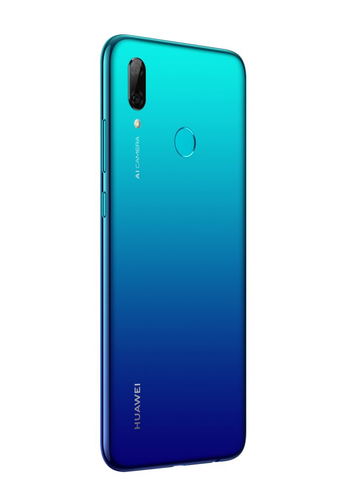 Новият бюджетен Huawei P Smart 2019 с 6,21-инчов екран е наличен в магазините на Vivacom