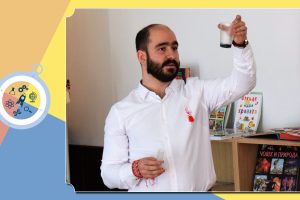 Izzi Science for Kids представя своите учители – химикът Наско Стаменов