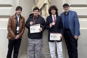 България триумфира с първо място на Международната олимпиада по философия