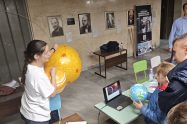 При засилен интерес премина Европейската нощ на учените във Физическия факултет