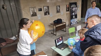 При засилен интерес премина Европейската нощ на учените във Физическия факултет