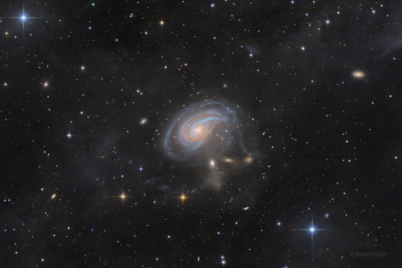 Arp 78: Пекулярнa галактикa в Овен (Астрономическа снимка на деня – APOD)